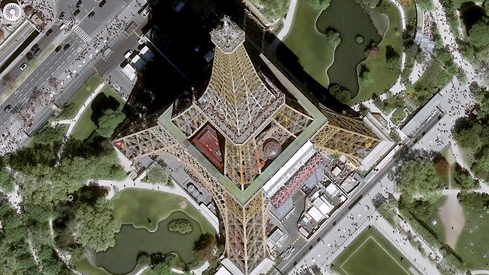 Image of the Iffle Tower, Paris, France Pléiades Neo HD15 © Airbus DS 2022