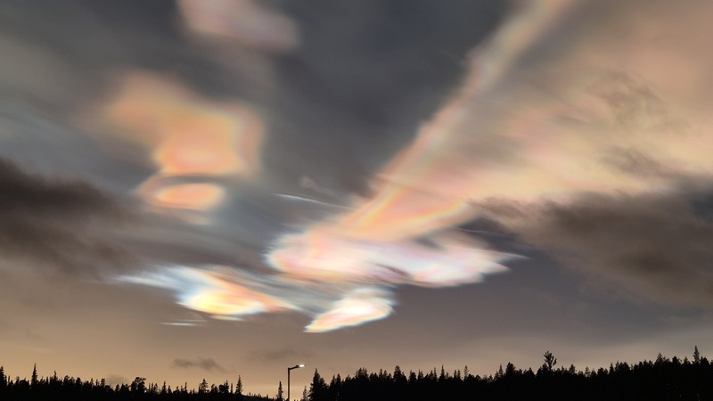 Polar Stratospheric Clouds over Kiruna, Sweden on 19 January 2025 at 14:30 GMT+01:00